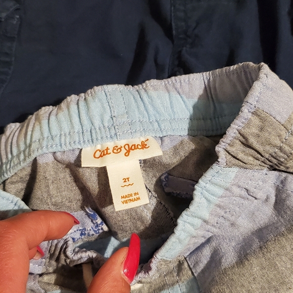 2t boys lot of shorts - Picture 3 of 4